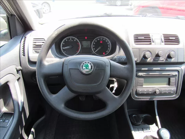 Škoda Fabia 1,2 HTP 44KW Ambiente - foto 12