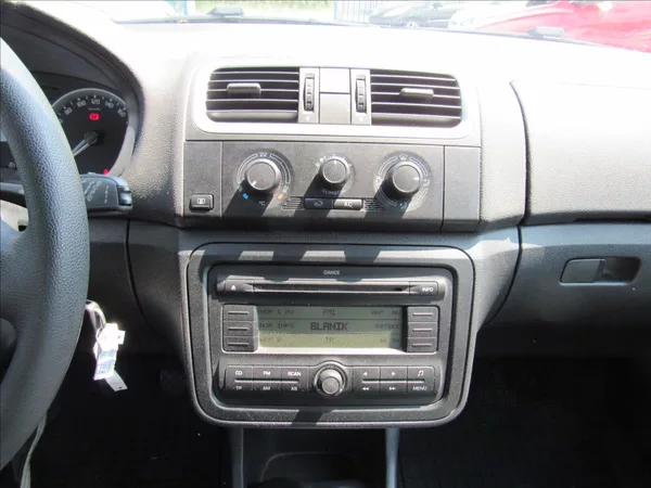 Škoda Fabia 1,2 HTP 44KW Ambiente - foto 15