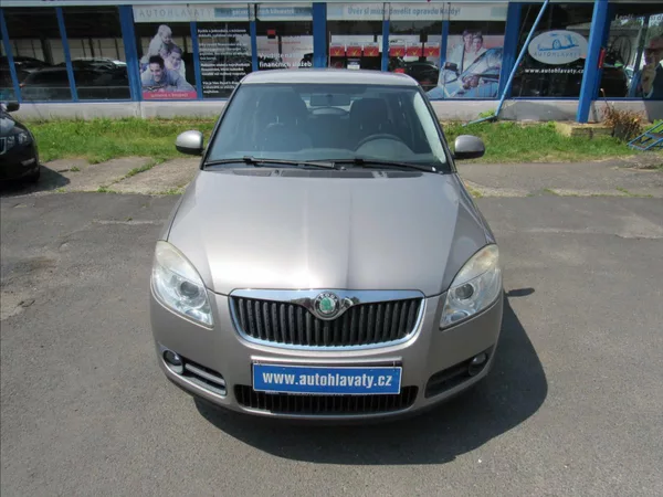 Škoda Fabia 1,2 HTP 44KW Ambiente - foto 2