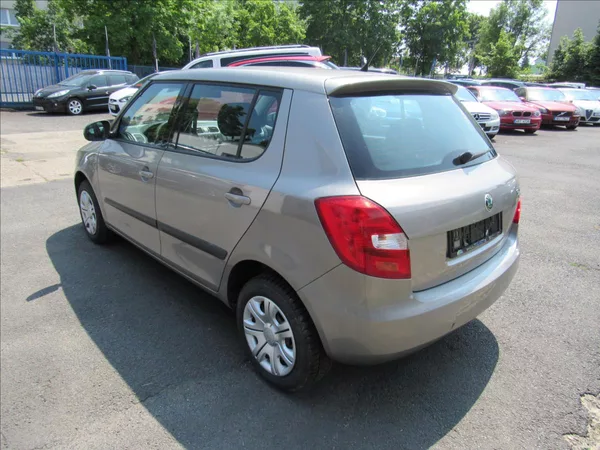 Škoda Fabia 1,2 HTP 44KW Ambiente - foto 4
