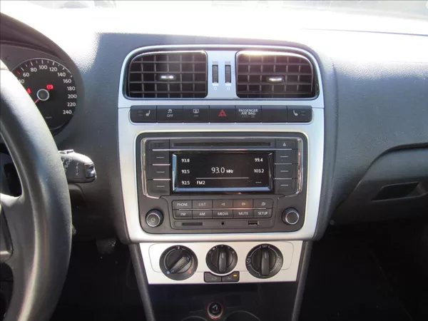 Volkswagen Polo 1,6 TDI 66kW Match - foto 15