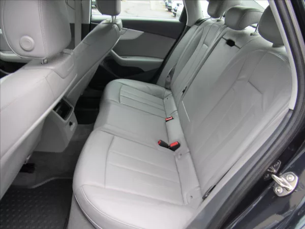 Audi A4 2,0 TDI 110kW Sedan - foto 10