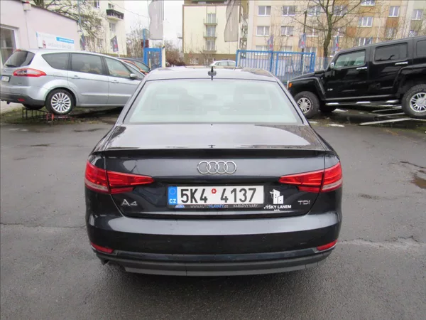 Audi A4 2,0 TDI 110kW Sedan - foto 5
