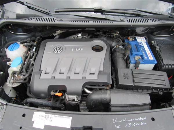 Volkswagen Touran 2,0 TDI 103kW DSG - foto 25