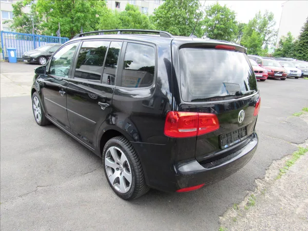 Volkswagen Touran 2,0 TDI 103kW DSG - foto 4