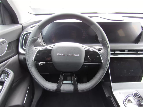 BAIC X7 1,5 T Nové AUT Panorama 130 KW - foto 13