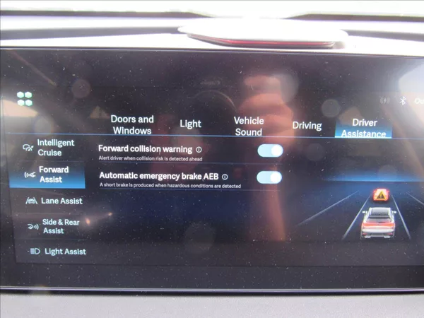 BAIC X7 1,5 T Nové AUT Panorama 130 KW - foto 24