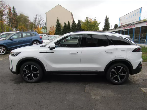 BAIC X7 1,5 T Nové AUT Panorama 130 KW - foto 7