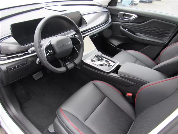 BAIC X7 1,5 T Nové AUT Panorama 130 KW - foto 9