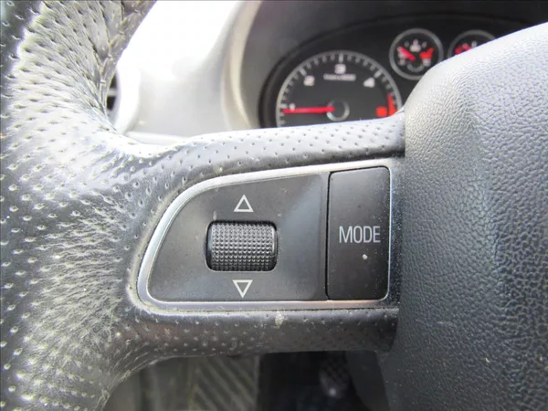 Audi A3 1,9 TDi 77 KW - foto 19