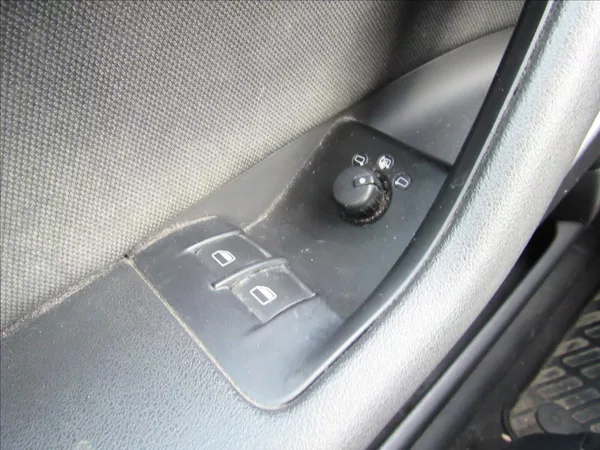 Audi A3 1,9 TDi 77 KW - foto 23