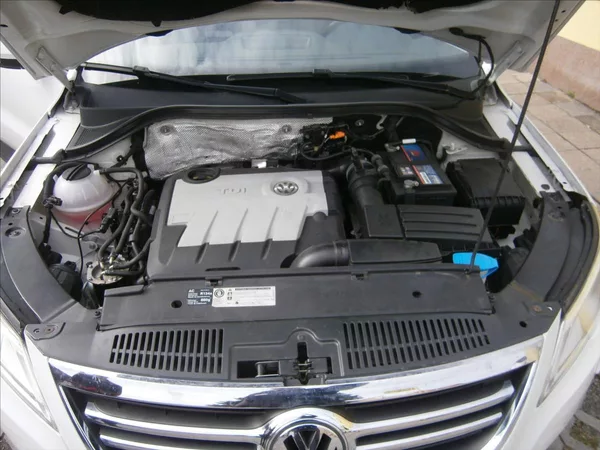Volkswagen Tiguan 2,0 TDI 4 MOTION 125 KW - foto 18