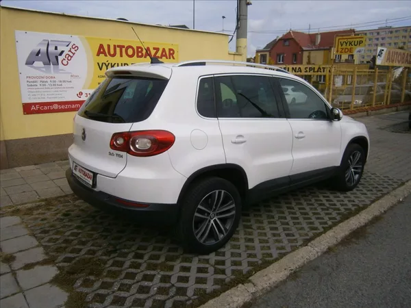 Volkswagen Tiguan 2,0 TDI 4 MOTION 125 KW - foto 6