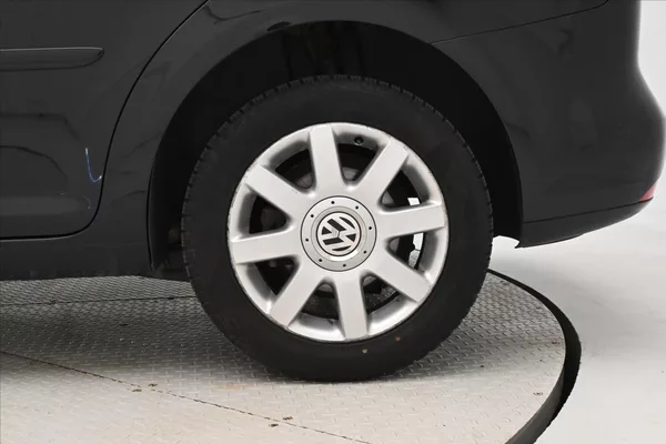 Volkswagen Touran 2,0 TDI 103kW DSG 7 míst Nová - foto 31