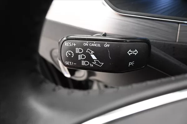 Škoda Superb 2,0 TDI 110kW DSG Clever Záruk - foto 23