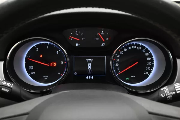 Opel Astra 1,5 CDTi 90 kW Park. Kamera Zá - foto 16