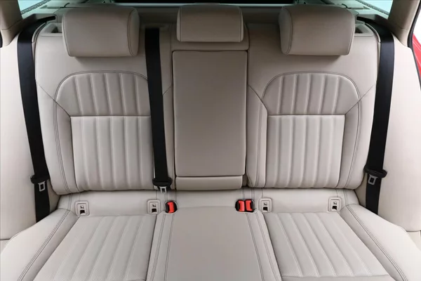 Škoda Superb 2,0 TDI 147 kW L&K DSG Záruka - foto 29