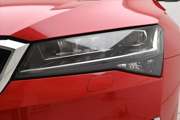Škoda Superb 2,0 TDI 147 kW L&K DSG Záruka - foto 30