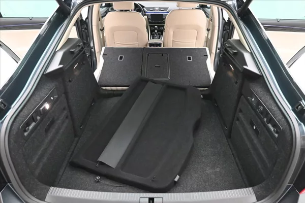 Škoda Superb 2,0 TDI 140 kW DSG L&K Záruka - foto 11