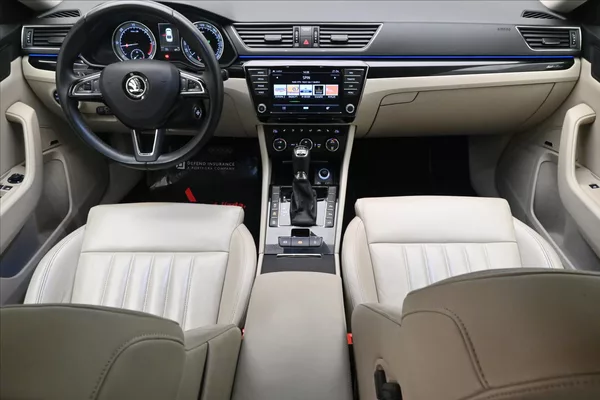 Škoda Superb 2,0 TDI 140 kW DSG L&K Záruka - foto 15