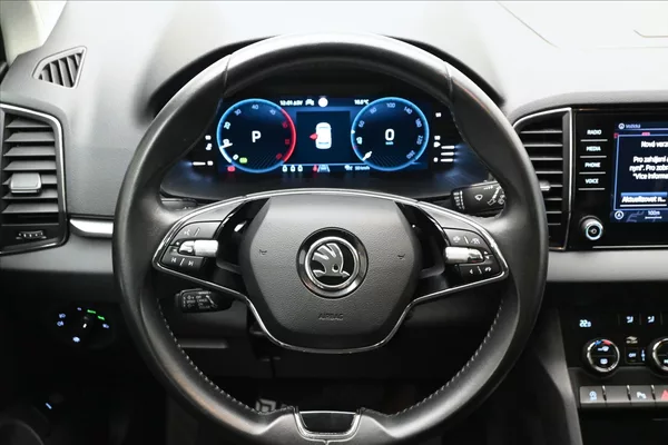 Škoda Karoq 2,0 TDI 85kW DSG Ambition Záru - foto 18