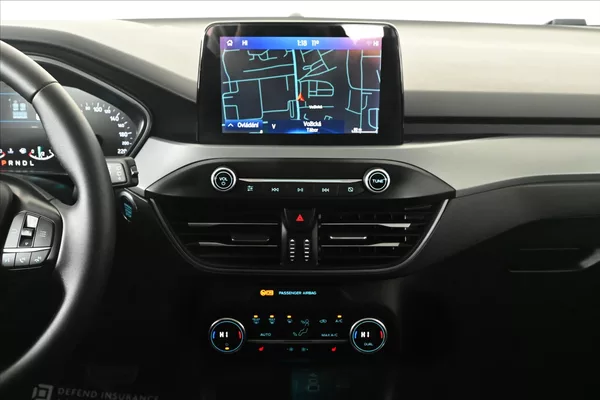 Ford Focus 1,5 EcoBlue 88 kW AT/8 Titaniu - foto 12