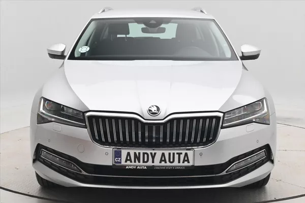 Škoda Superb 2,0 TDI 110 kW DSG Style Záruk - foto 2