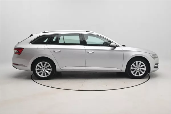 Škoda Superb 2,0 TDI 110 kW DSG Style Záruk - foto 4