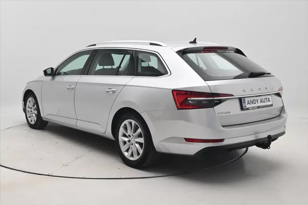 Škoda Superb 2,0 TDI 110 kW DSG Style Záruk - foto 7