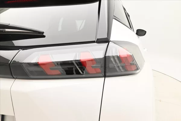 Peugeot 2008 1,5 HDI 81kW LED TAŽNÉ Záruka - foto 30