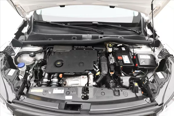 Peugeot 2008 1,5 HDI 81kW LED TAŽNÉ Záruka - foto 9