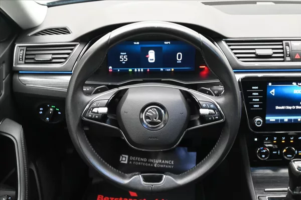 Škoda Superb 2,0 TDI 110 kW DSG Style Záruk - foto 18