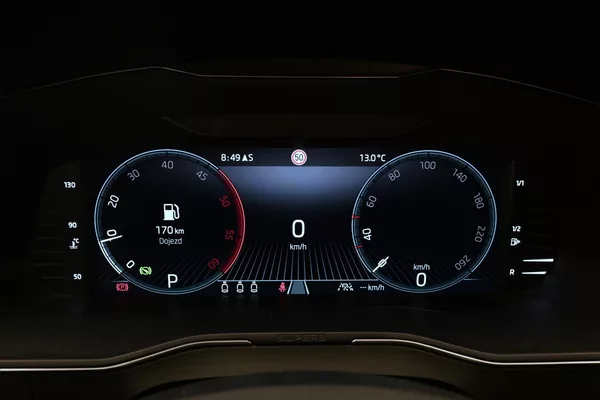 Škoda Superb 2,0 TDI 147 kW DSG Style Záruk - foto 16
