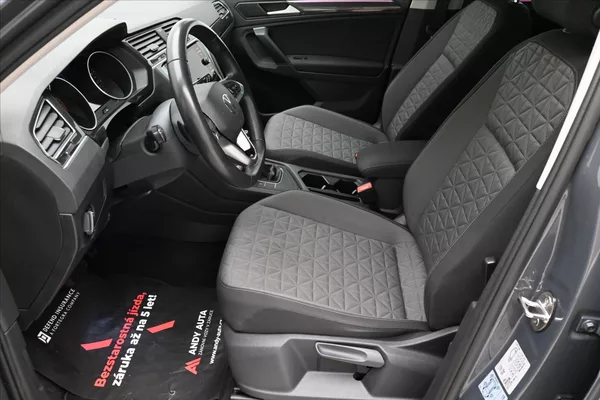 Volkswagen Tiguan 2,0 TDI 110 kW DSG Life Záruka - foto 13