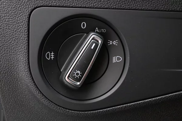 Volkswagen Tiguan 2,0 TDI 110 kW DSG Life Záruka - foto 27