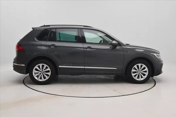 Volkswagen Tiguan 2,0 TDI 110 kW DSG Life Záruka - foto 4