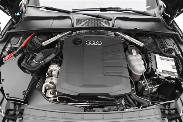 Audi A4 2,0 40TDI 150kW S-Tronic Záruk - foto 9