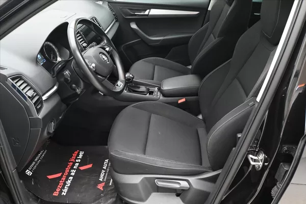 Škoda Karoq 2,0 TDI 85kW DSG Ambition Záru - foto 13