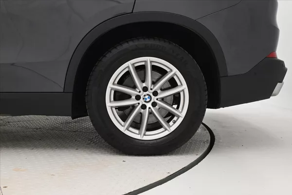 BMW X5 3,0 d xDrive 210kW AT8 Panoram - foto 30