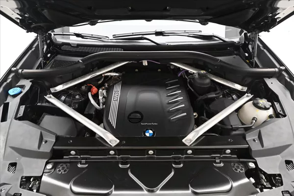 BMW X5 3,0 d xDrive 210kW AT8 Panoram - foto 9