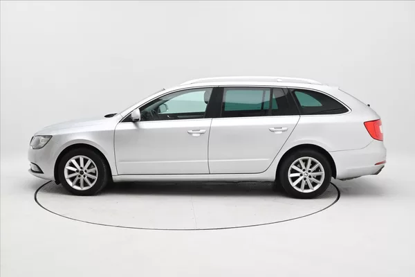 Škoda Superb 2,0 TDI 103 kW Ambition Servis - foto 8