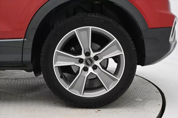 Audi Q2 1,5 35 TFSI 110 kW S-Tronic Zá - foto 31
