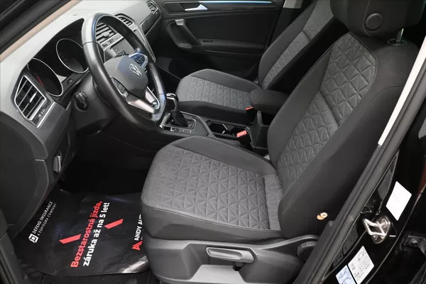 Volkswagen Tiguan 2,0 TDI 110kW DSG Life Záruka - foto 13