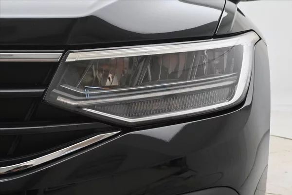 Volkswagen Tiguan 2,0 TDI 110kW DSG Life Záruka - foto 29