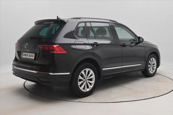 Volkswagen Tiguan 2,0 TDI 110kW DSG Life Záruka - foto 5