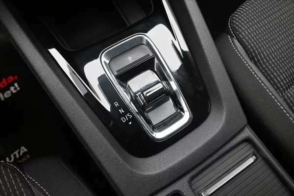 Škoda Octavia 2,0 TDI 110kW DSG Ambition Zár - foto 21