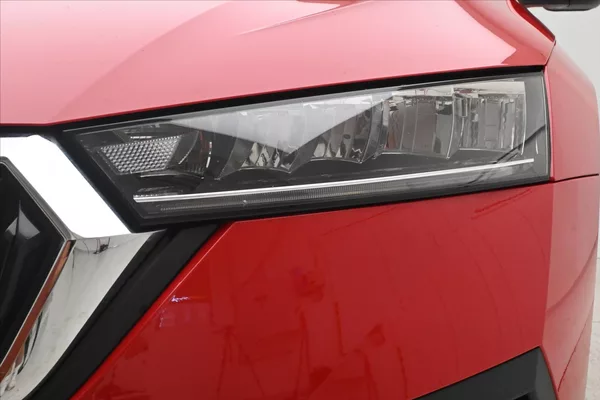Škoda Octavia 2,0 TDI 110kW DSG Ambition Zár - foto 27