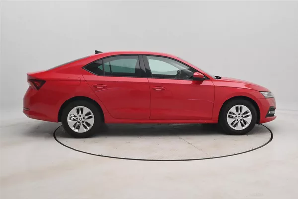 Škoda Octavia 2,0 TDI 110kW DSG Ambition Zár - foto 4