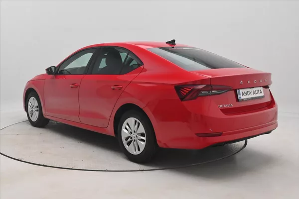 Škoda Octavia 2,0 TDI 110kW DSG Ambition Zár - foto 7