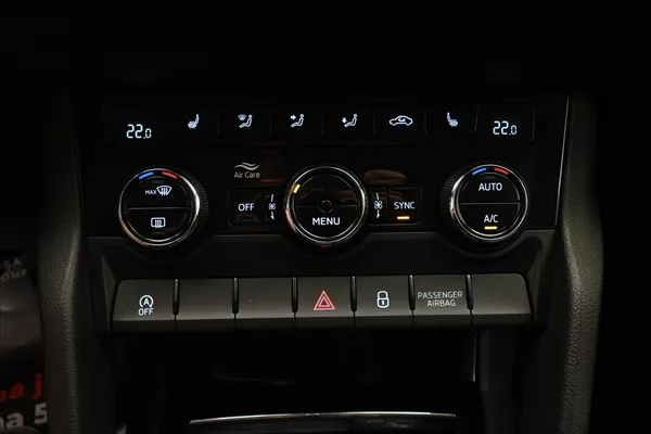 Škoda Karoq 2,0 TDI 85kW DSG Style Záruka - foto 20